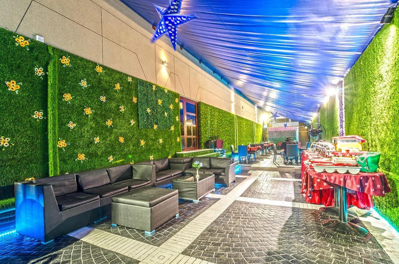 Zain International Hotel Dubai Bagian luar foto